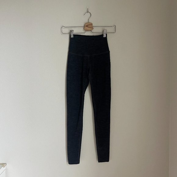 Beyond Yoga Caught in The Midi High Waist Legging in Navy Spacedye - Picture 1 of 5